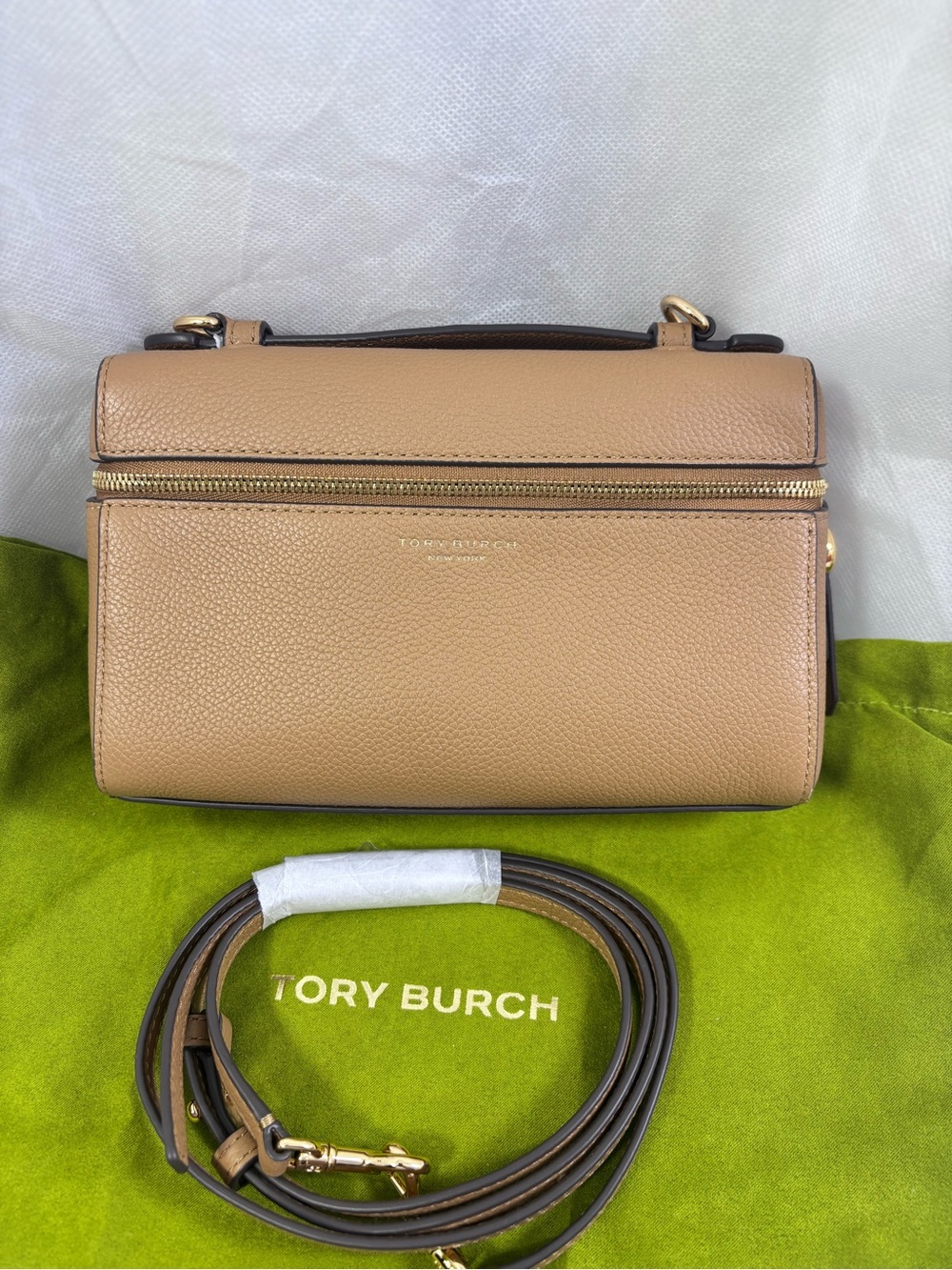 Tory Burch Slim Leather Top Handle Bag. Color:Tiramisu/Gold.
